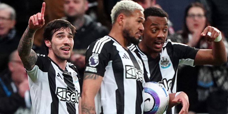 Các đội bóng đều quyết tâm vì mục tiêu của mình