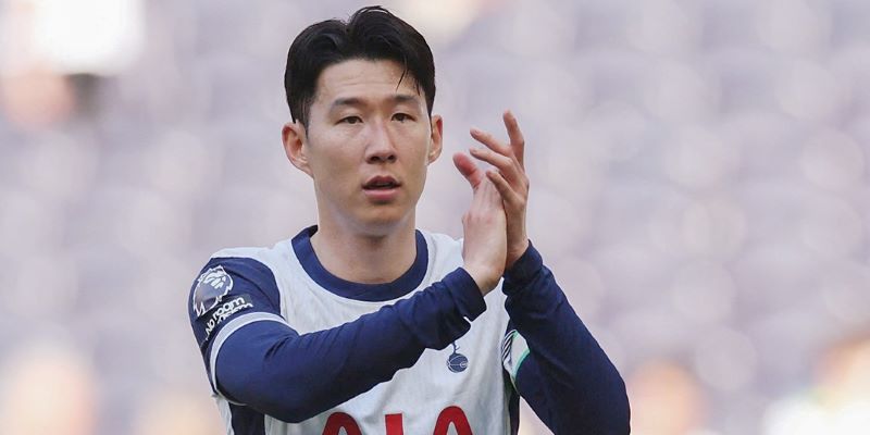Son Heung-Min có được danh hiệu đầu tiên